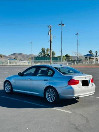 2011 BMW E90 3 Series Sedan - Image 5 of 10