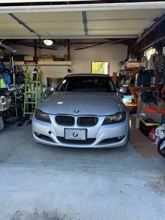 2011 BMW E90 3 Series Sedan - Image 9 of 12