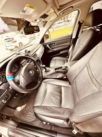 2011 BMW E90 3 Series Sedan - Image 8 of 12