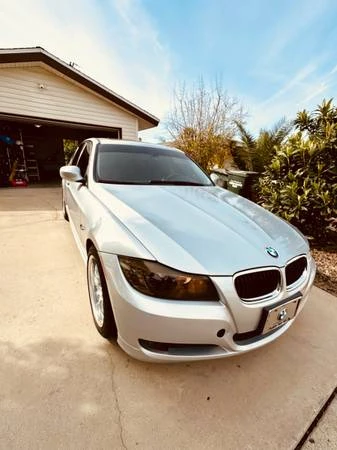 2011 BMW E90 3 Series Sedan - Image 2 of 12