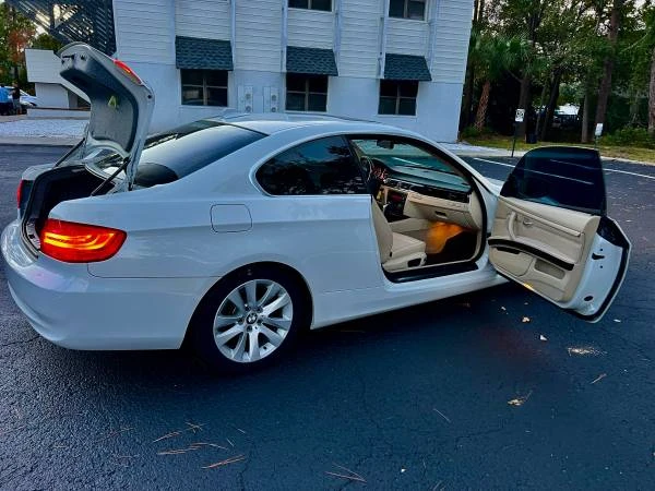 2011 BMW E90 3 Series Sedan - Image 11 of 19