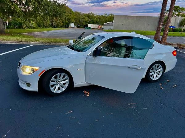 2011 BMW E90 3 Series Sedan - Image 12 of 19