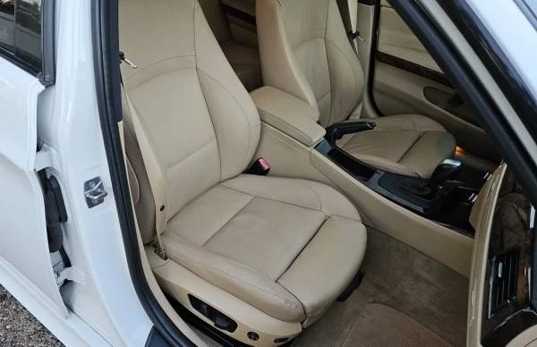 2011 BMW E90 3 Series Sedan - Image 9 of 11