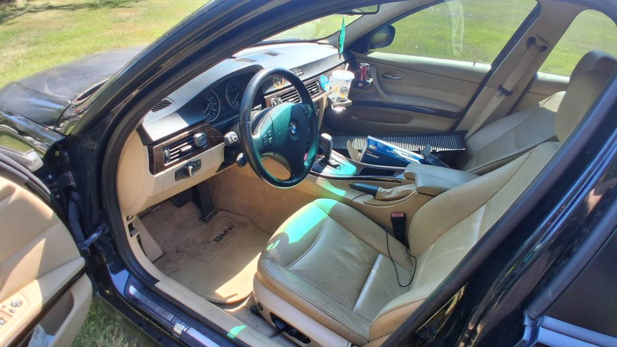2011 BMW E90 3 Series Sedan - Image 9 of 14