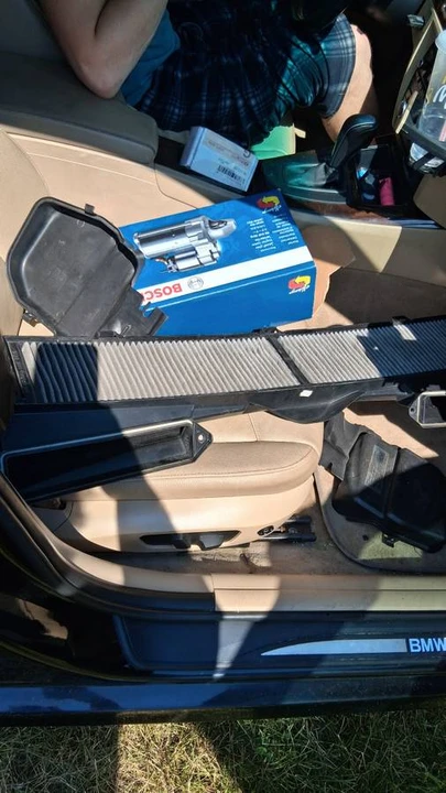 2011 BMW E90 3 Series Sedan - Image 14 of 14
