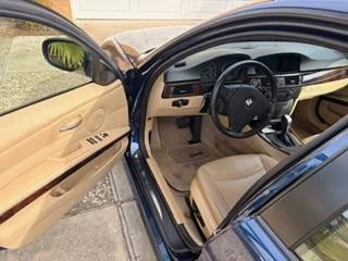 2011 BMW E90 3 Series Sedan - Image 4 of 10