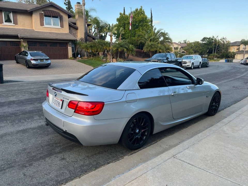 2011 BMW E93 3 Series Convertible - Image 18 of 18