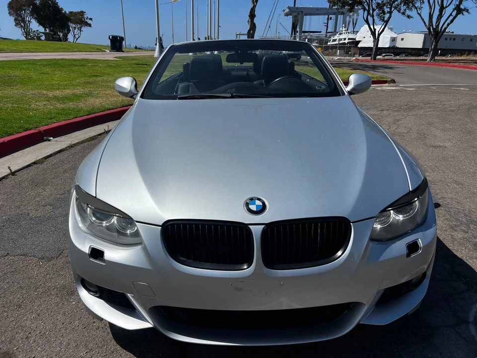 2011 BMW E93 3 Series Convertible - Image 14 of 18