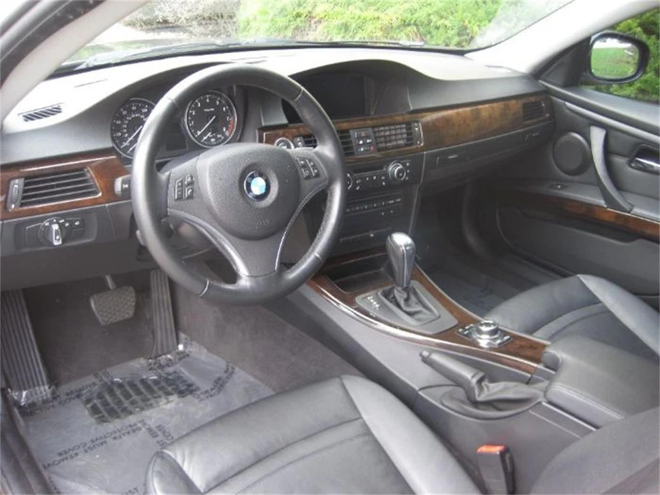 2011 BMW E90 3 Series Sedan - Image 5 of 15