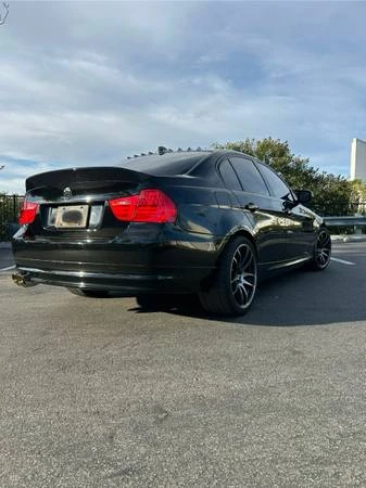 2011 BMW E90 3 Series Sedan - Image 3 of 9
