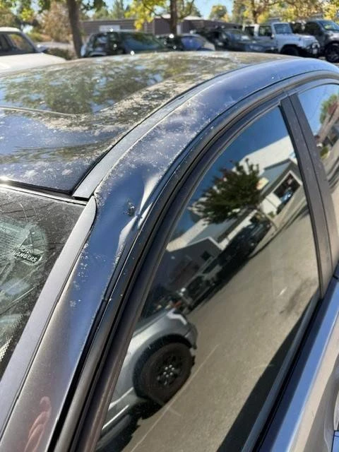 2011 BMW E90 3 Series Sedan - Image 10 of 11