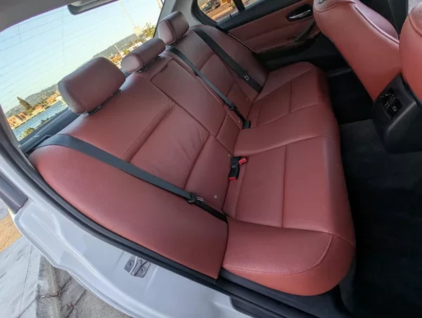 2011 BMW E90 3 Series Sedan - Image 16 of 18