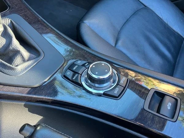2011 BMW E93 3 Series Convertible - Image 20 of 21