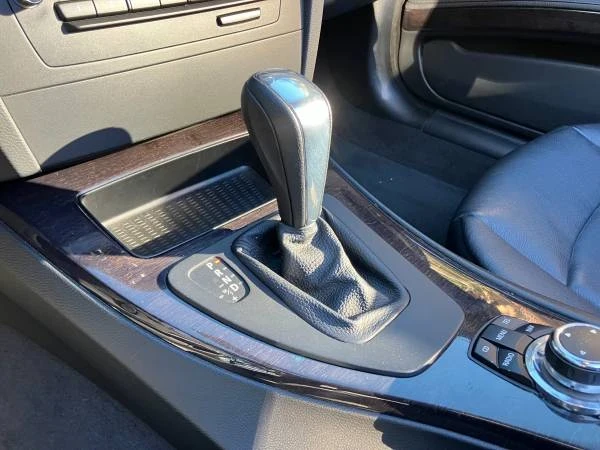 2011 BMW E93 3 Series Convertible - Image 19 of 21
