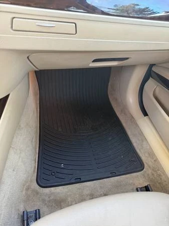 2011 BMW E90 3 Series Sedan - Image 19 of 21