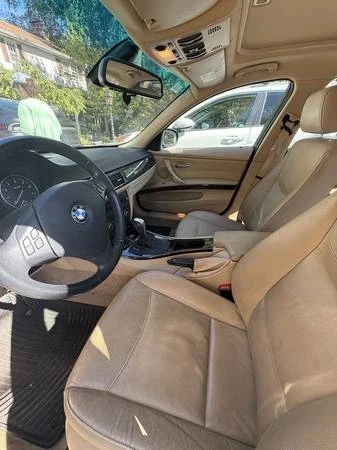 2011 BMW E90 3 Series Sedan - Image 14 of 21