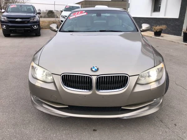 2011 BMW E93 3 Series Convertible - Image 8 of 21