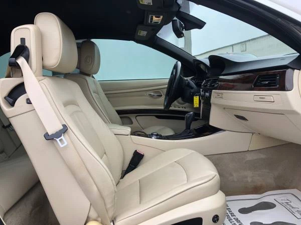 2011 BMW E93 3 Series Convertible - Image 20 of 21