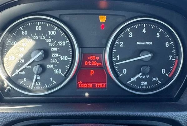 2011 BMW E93 3 Series Convertible - Image 10 of 14