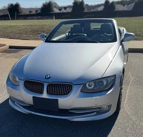 2011 BMW E93 3 Series Convertible - Image 2 of 14