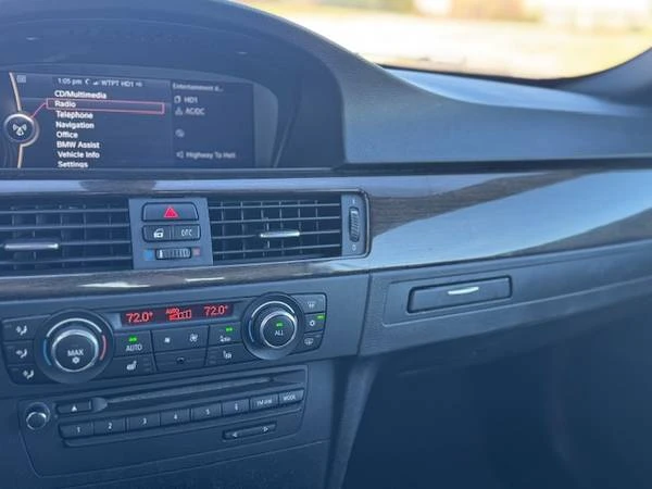 2011 BMW E93 3 Series Convertible - Image 11 of 14