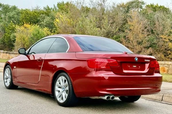 2011 BMW E93 3 Series Convertible - Image 13 of 21