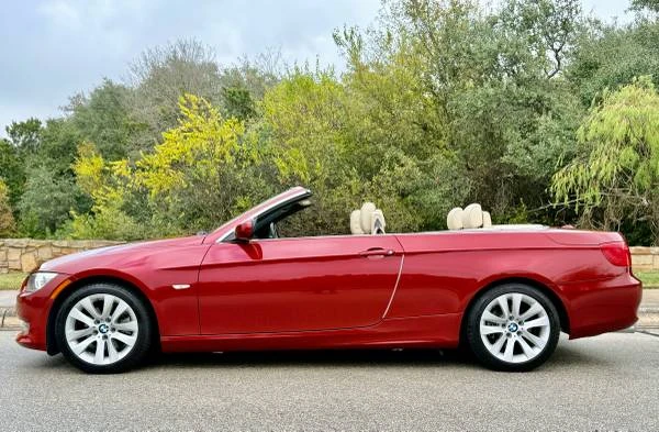 2011 BMW E93 3 Series Convertible - Image 15 of 21