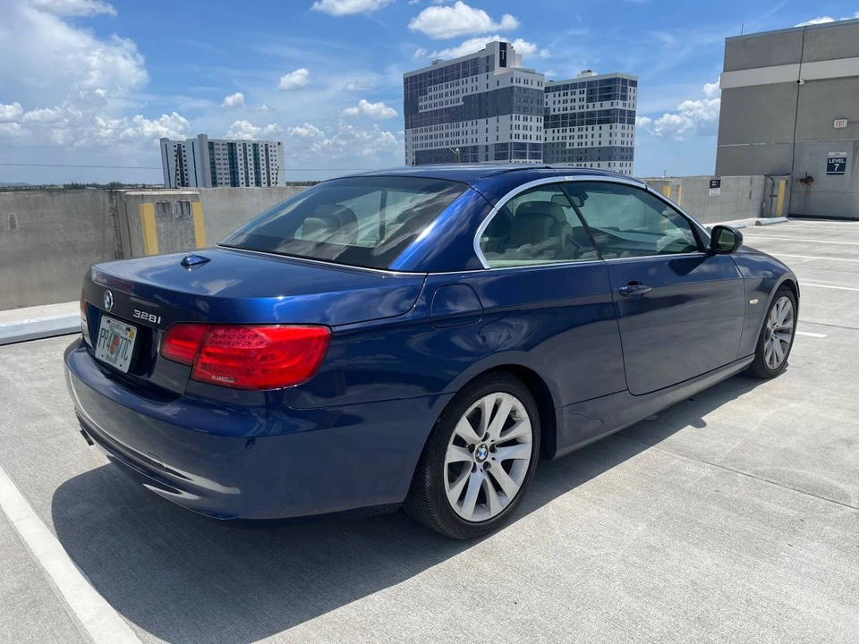 2011 BMW E93 3 Series Convertible - Image 11 of 14