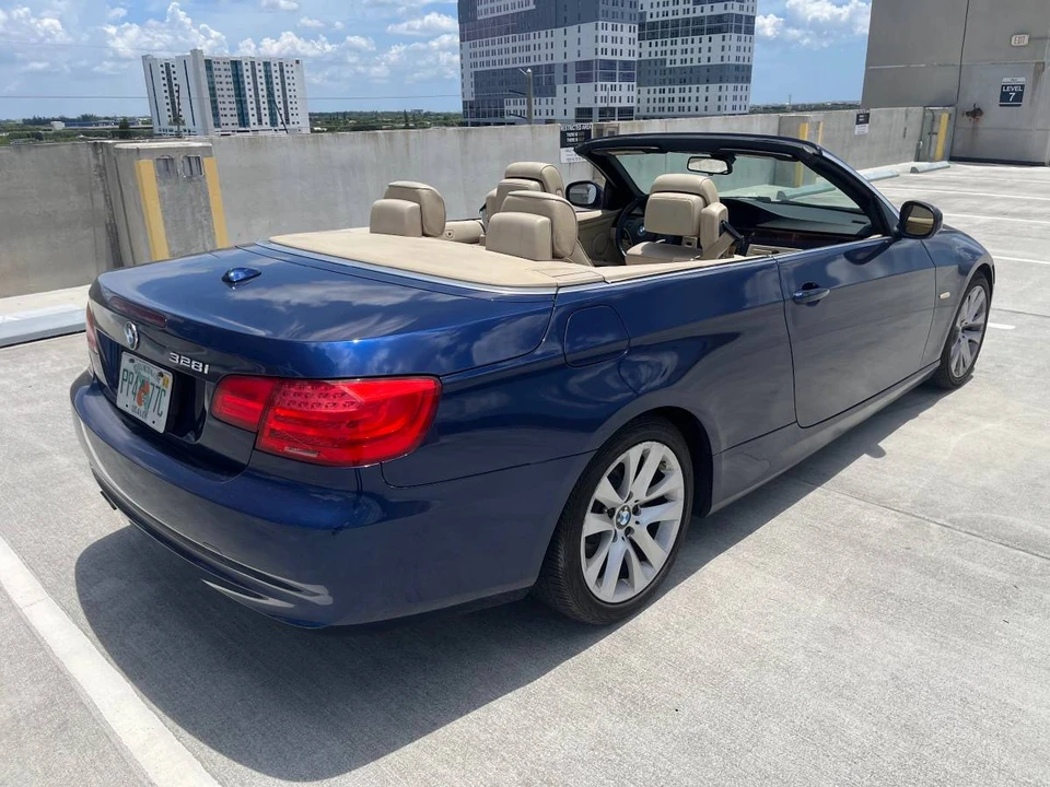 2011 BMW E93 3 Series Convertible - Image 6 of 14