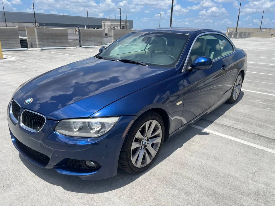 2011 BMW E93 3 Series Convertible - Image 9 of 14