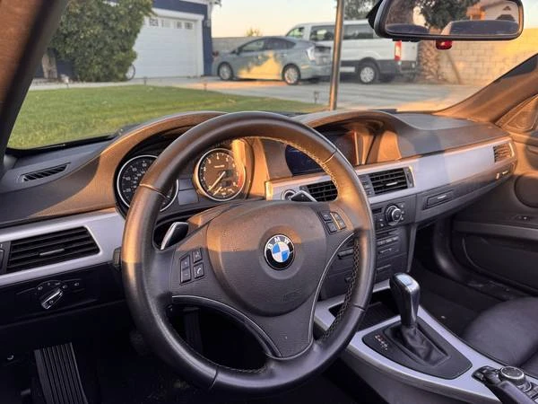 2011 BMW E93 3 Series Convertible - Image 4 of 21