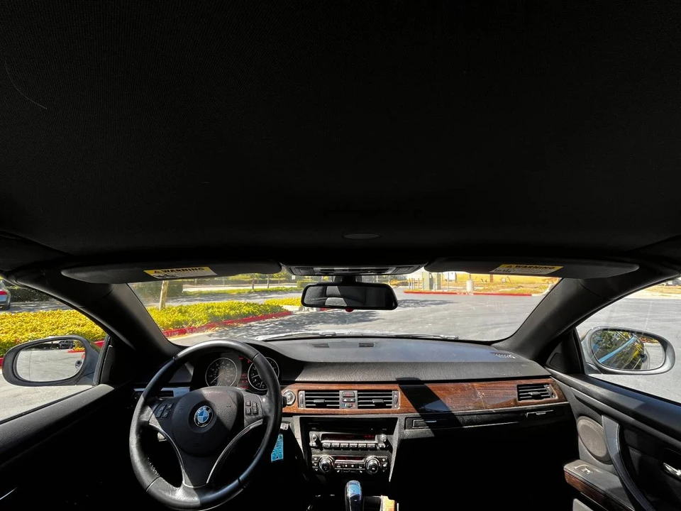 2011 BMW E93 3 Series Convertible - Image 14 of 22