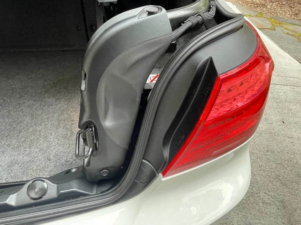 2011 BMW E93 3 Series Convertible - Image 23 of 24