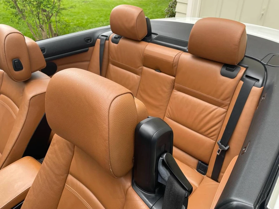 2011 BMW E93 3 Series Convertible - Image 17 of 24