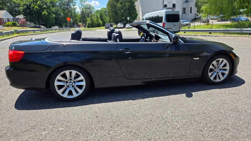 2011 BMW E93 3 Series Convertible - Image 6 of 20