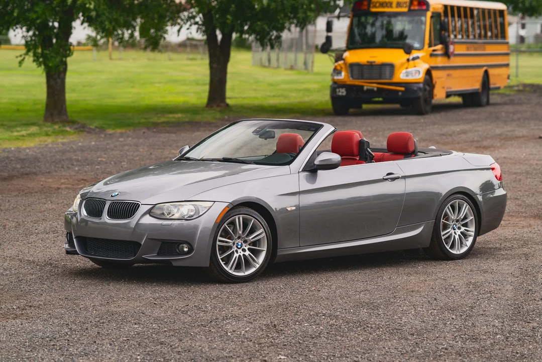 2011 BMW E93 3 Series Convertible - Image 5 of 31