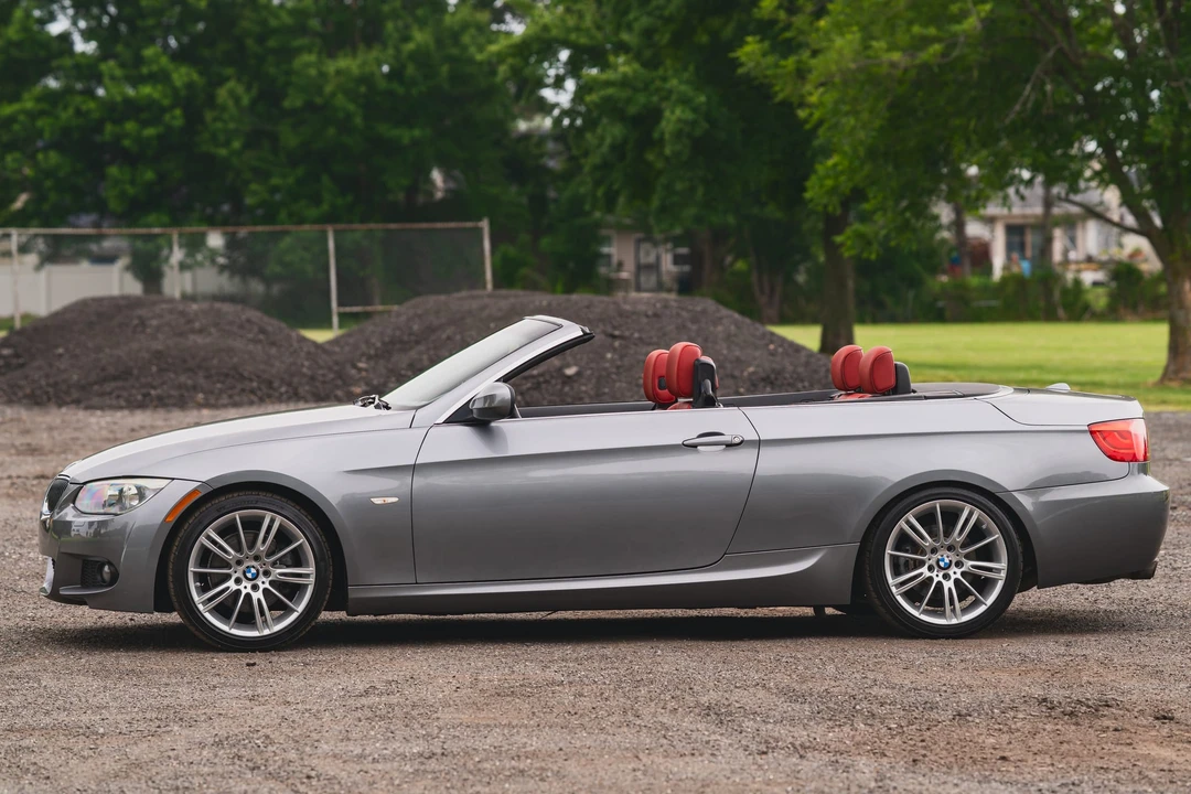 2011 BMW E93 3 Series Convertible - Image 6 of 31