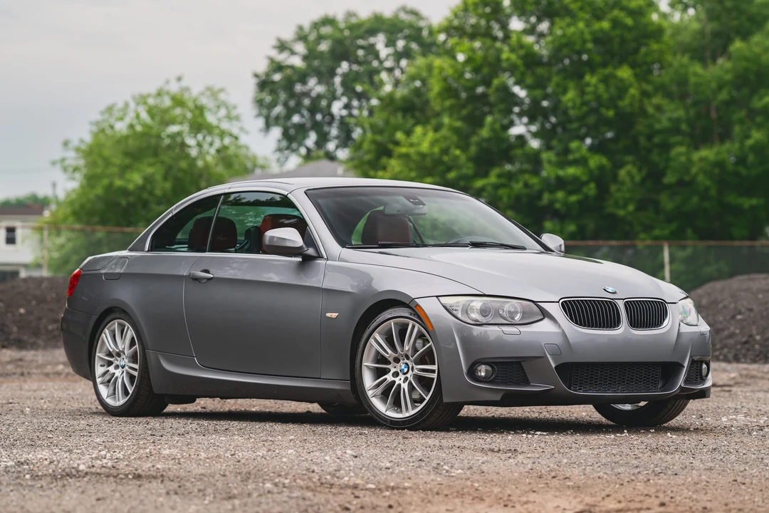 2011 BMW E93 3 Series Convertible - Image 23 of 31