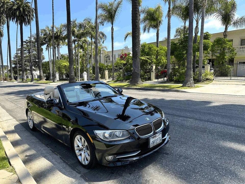 2011 BMW E93 3 Series Convertible - Image 3 of 8