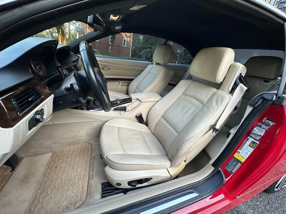 2011 BMW E93 3 Series Convertible - Image 12 of 20