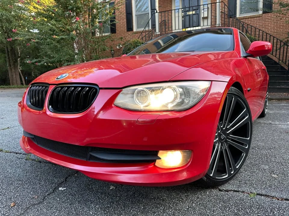 2011 BMW E93 3 Series Convertible - Image 2 of 20