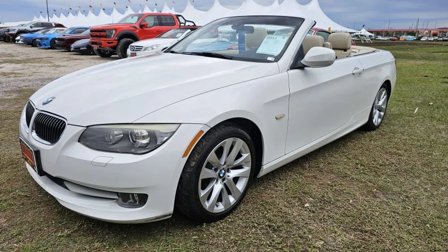 2011 BMW E93 3 Series Convertible - Image 4 of 15