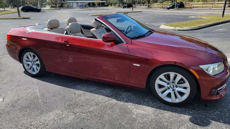 2011 BMW E93 3 Series Convertible - Image 12 of 24