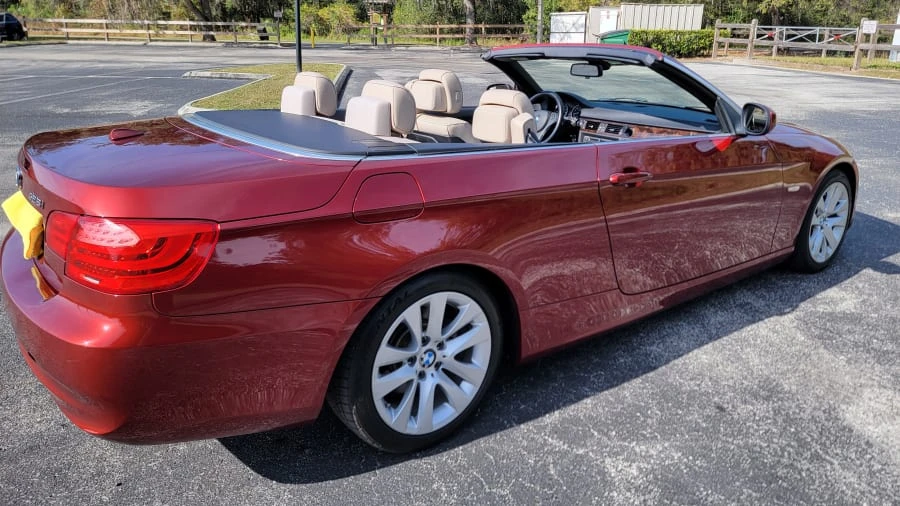 2011 BMW E93 3 Series Convertible - Image 7 of 24