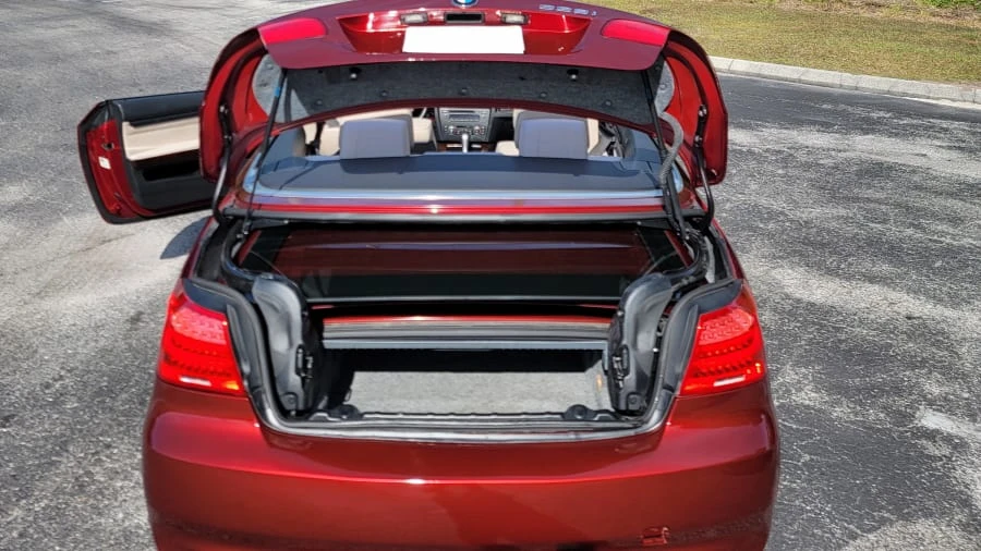 2011 BMW E93 3 Series Convertible - Image 23 of 24