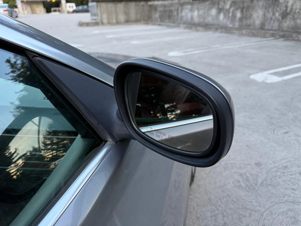 2011 BMW E93 3 Series Convertible - Image 26 of 31
