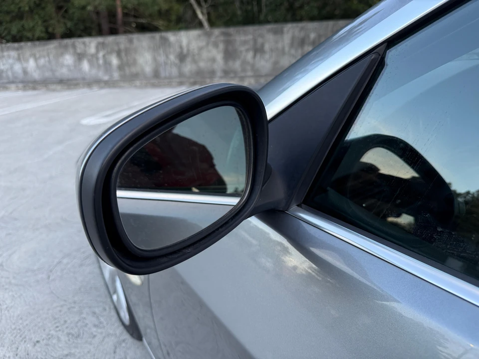 2011 BMW E93 3 Series Convertible - Image 25 of 31