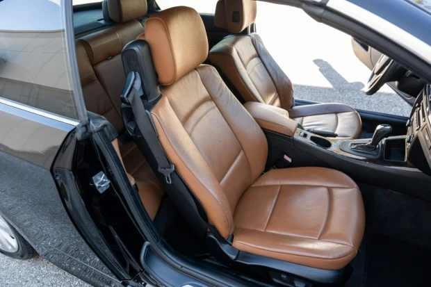 2011 BMW E93 3 Series Convertible - Image 4 of 7