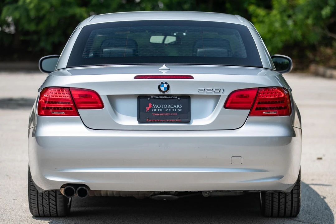 2011 BMW E93 3 Series Convertible - Image 5 of 31