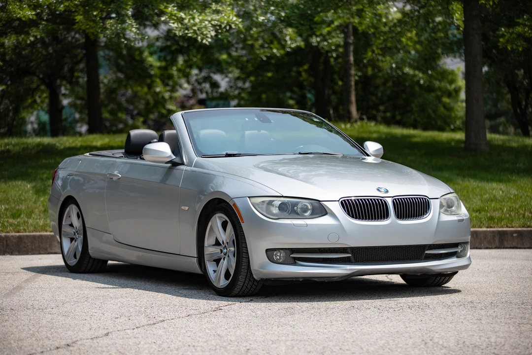 2011 BMW E93 3 Series Convertible - Image 20 of 31
